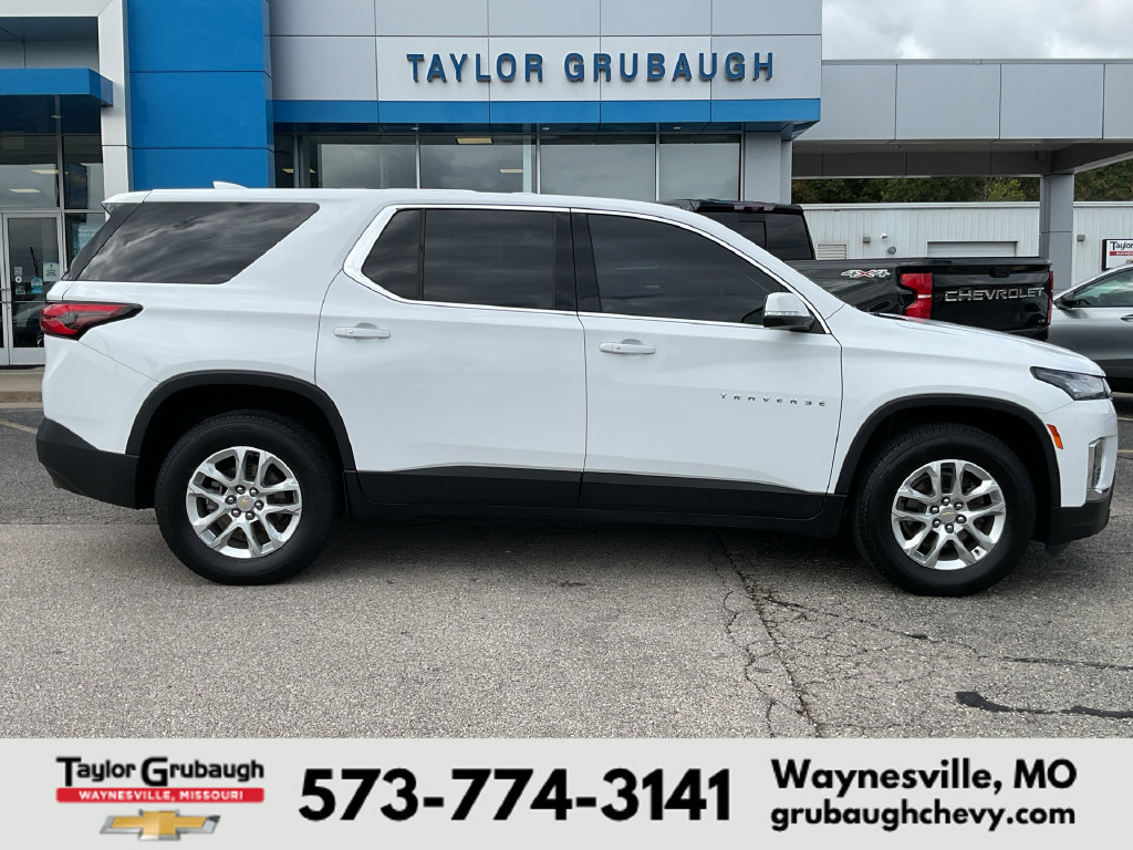 Used 2024 Chevrolet Traverse LS w/ Safety Package AWD/4WD image 1