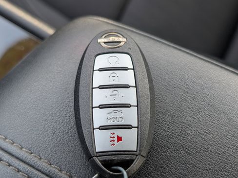 Used 2024 Nissan Altima 2.5 SV FWD image 27