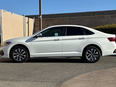 Used 2024 Volkswagen Jetta S FWD image 7
