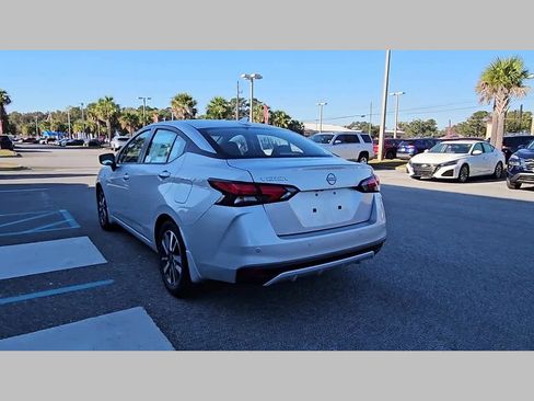 New 2025 Nissan Versa SV w/ Trunk Package image 31