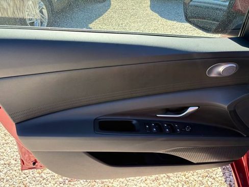 New 2026 Hyundai Elantra SE FWD image 9
