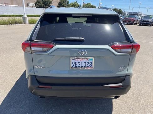 Used 2023 Toyota RAV4 XLE Premium AWD/4WD image 5