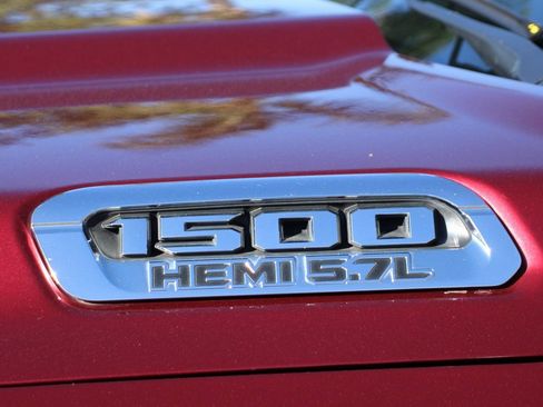 Used 2019 RAM 1500 Limited image 50