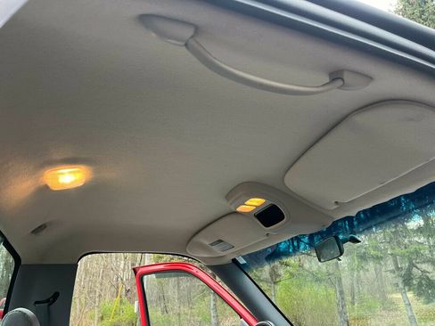 Used 1997 Dodge Ram 1500 Truck 4x4 Regular Cab image 33