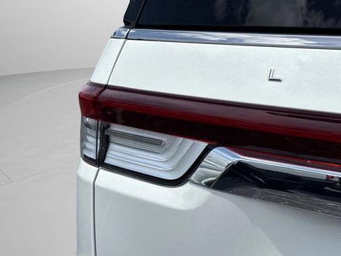 Certified 2024 Lincoln Navigator L Reserve AWD/4WD image 49