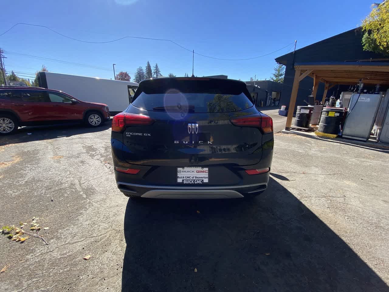 Used 2024 Buick Encore GX Preferred w/ Comfort Package AWD/4WD image 5