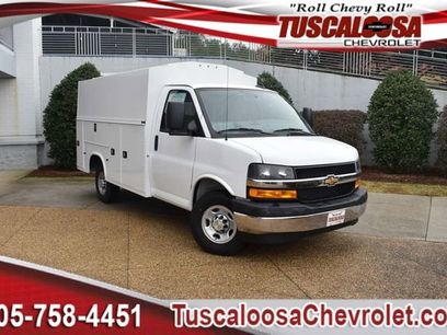 New 2025 Chevrolet Express 3500 Work Van w/ Power Convenience Package