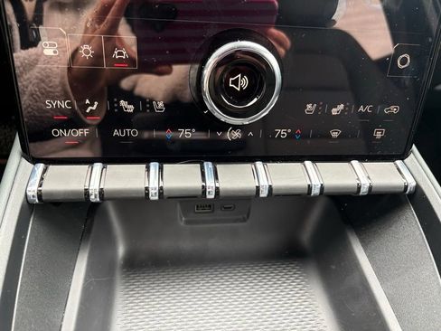 Used 2026 GMC Terrain AT4 w/ Convenience Package III AWD/4WD image 21
