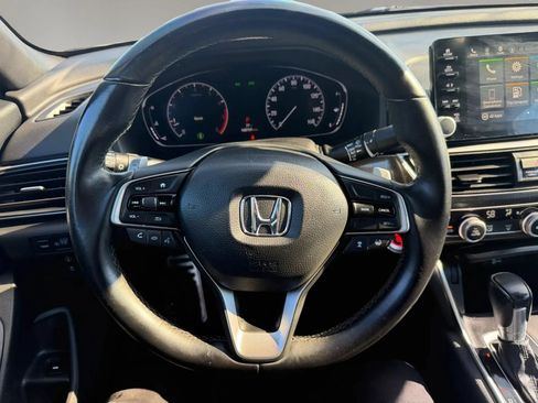 Used 2019 Honda Accord Sport image 12