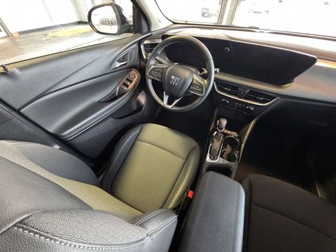Used 2025 Buick Encore GX Preferred image 37