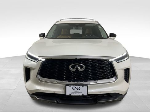 Used 2023 INFINITI QX60 Sensory w/ Cargo Package AWD/4WD image 3