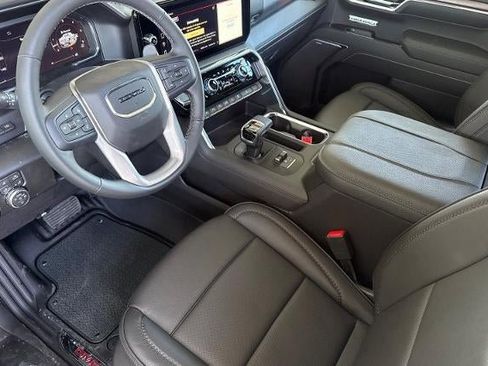 New 2026 GMC Sierra 1500 Denali w/ Denali Reserve Package AWD/4WD image 9