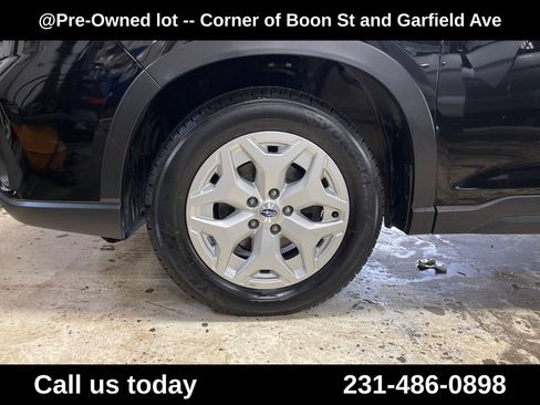 Used 2020 Subaru Forester w/ Alloy Wheel Package AWD/4WD image 11