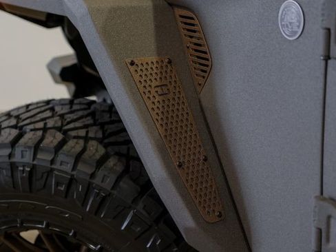 Used 2025 Jeep Gladiator Sport image 93