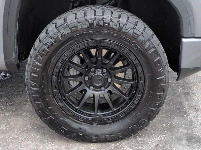 Used 2021 GMC Sierra 1500 AT4 AWD/4WD image 11