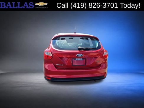 Used 2012 Ford Focus SE FWD image 6