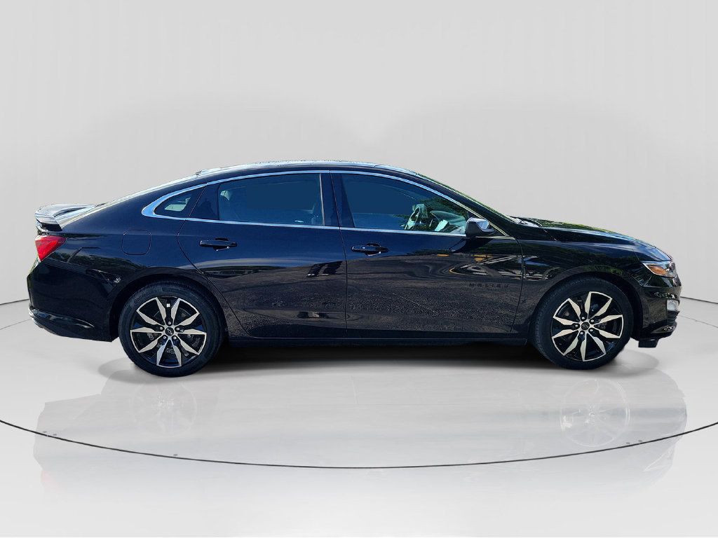 Used 2022 Chevrolet Malibu RS FWD image 8