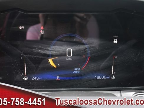 Used 2024 Chevrolet Trax ACTIV w/ Sunroof Package FWD image 33