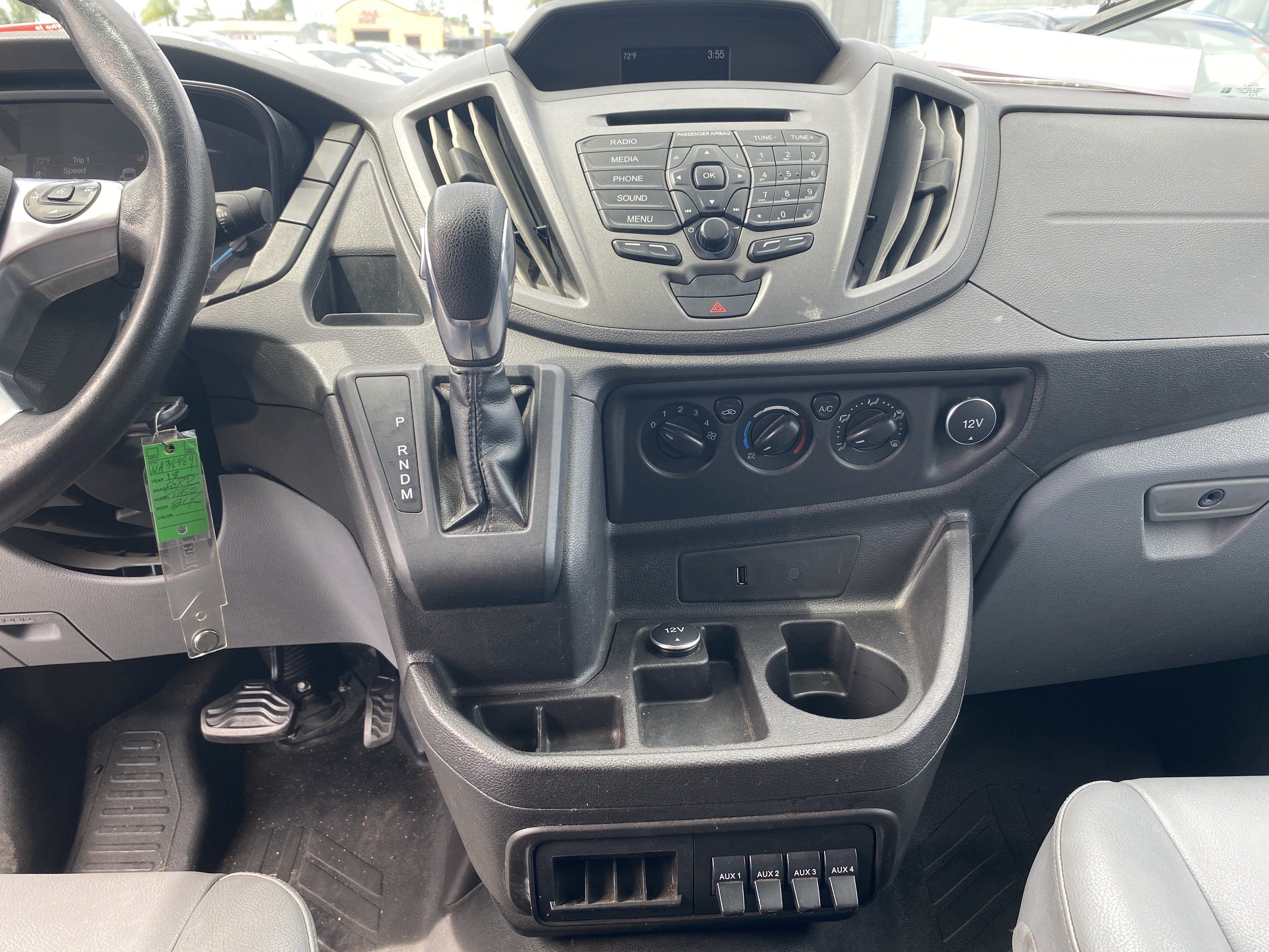 Used 2018 Ford Transit 150 130 Low Roof w/ Exterior Upgrade Package RWD image 19
