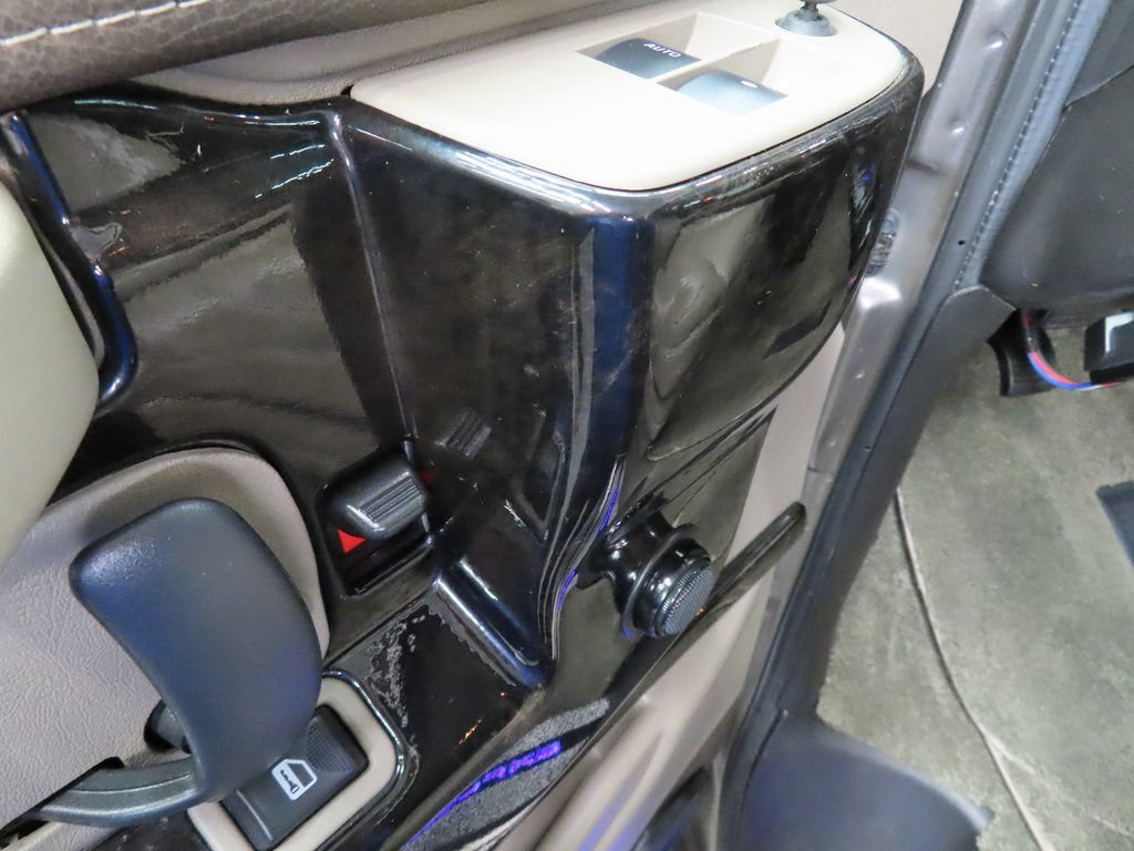 Used 2021 GMC Savana 2500 RWD image 54