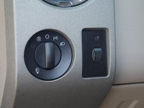 Used 2008 Ford F450 Lariat AWD/4WD image 5