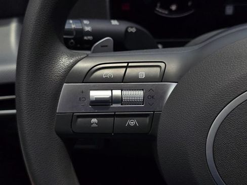 Used 2025 Hyundai Sonata SEL FWD image 19