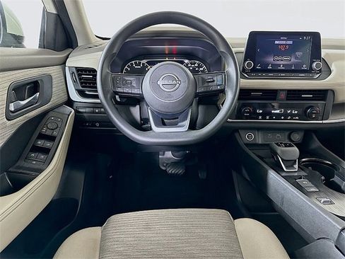 Used 2023 Nissan Rogue SV image 21