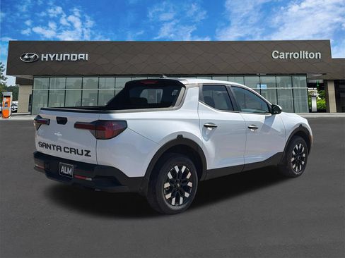 New 2026 Hyundai Santa Cruz SE FWD image 6