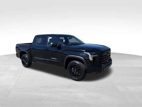 New 2026 Toyota Tundra SR5 AWD/4WD image 7