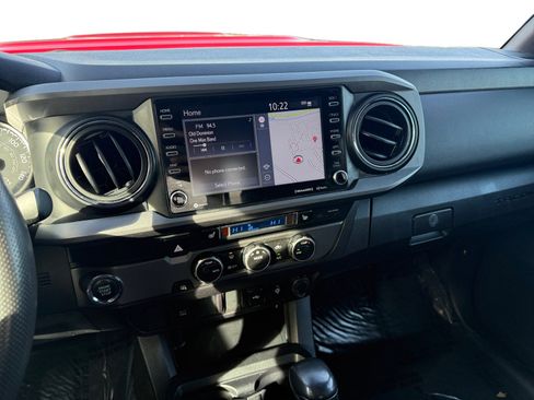 Used 2022 Toyota Tacoma TRD Sport w/ TRD Premium Sport Package image 12