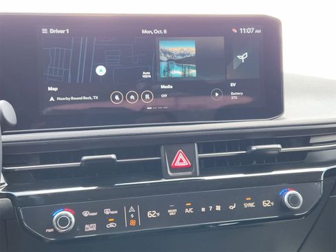 New 2025 Kia EV6 Light image 15