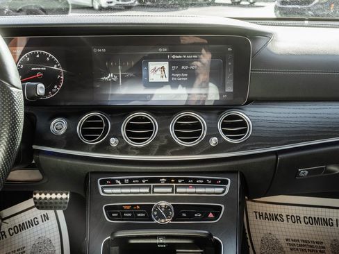 Used 2018 Mercedes-Benz E 43 AMG 4MATIC Sedan image 17