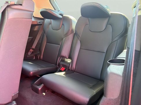 Used 2019 Volvo XC90 T5 Momentum w/ Protection Package FWD image 26