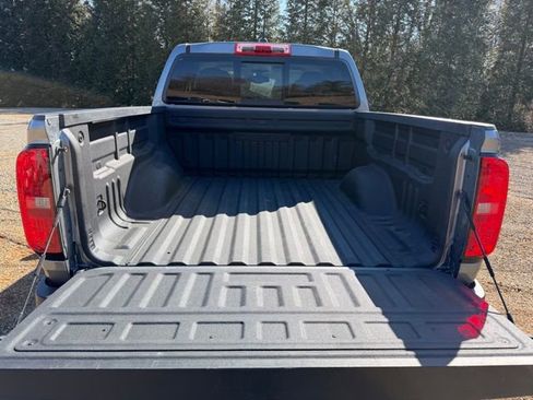 Used 2021 Chevrolet Colorado ZR2 image 9