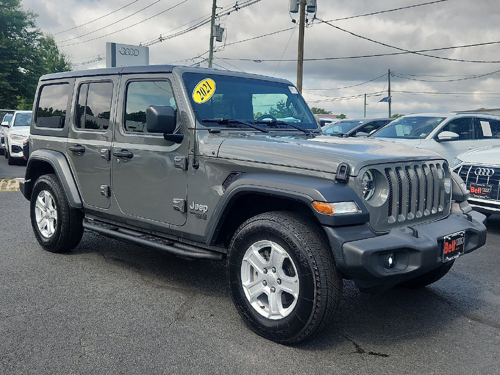 Used 2021 Jeep Wrangler Unlimited Sport AWD/4WD image 2