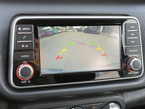 Used 2024 Nissan Kicks S image 18