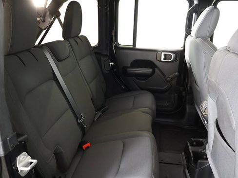 Used 2021 Jeep Wrangler Unlimited Sport image 30