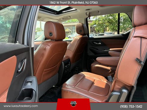 Used 2019 Chevrolet Traverse High Country AWD/4WD image 30