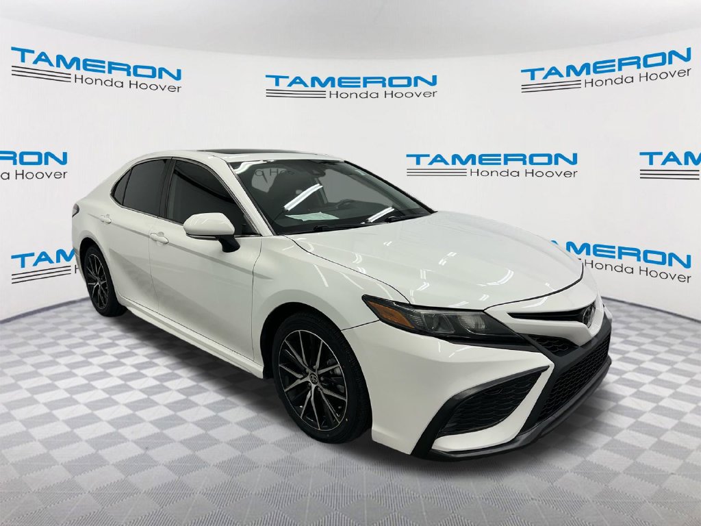 Used 2024 Toyota Camry SE FWD image 7