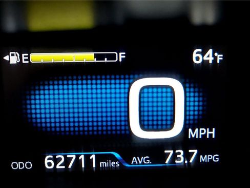 Used 2018 Toyota Prius Prime Premium image 26