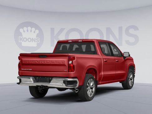 Used 2021 Chevrolet Silverado 1500 RST image 2