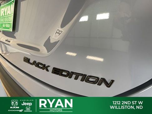 New 2026 Honda Pilot Black Edition image 11