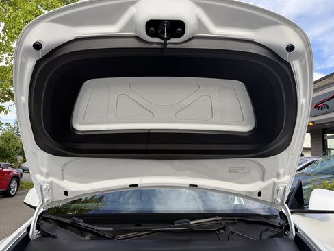 Used 2023 Tesla Model Y Performance AWD/4WD image 26