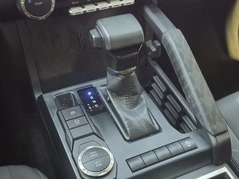 Used 2024 Toyota Tacoma SR5 RWD image 19