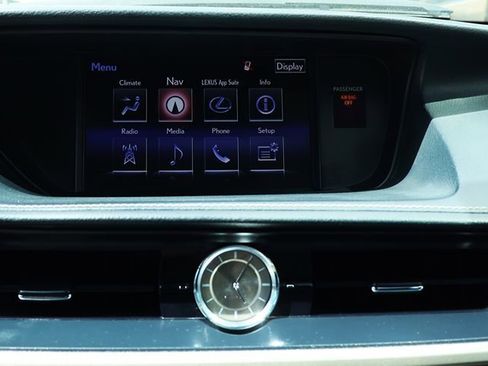 Used 2016 Lexus ES 350 w/ Luxury Package w/Wood Trim image 52