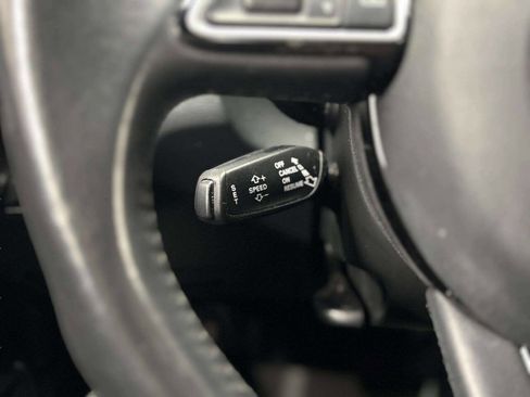 Used 2018 Audi Q3 2.0T Premium Plus w/ Premium Plus Package image 39