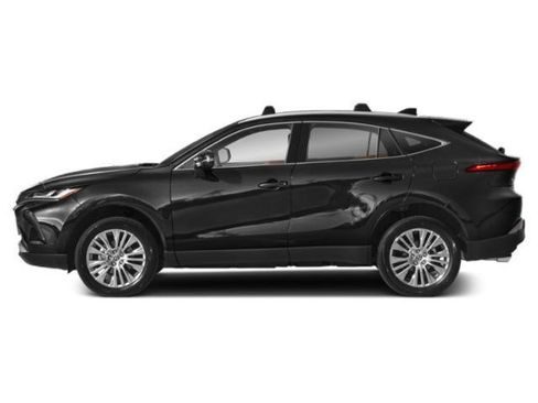 Used 2023 Toyota Venza XLE AWD/4WD image 3