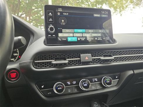 Used 2023 Honda HR-V EX-L image 17