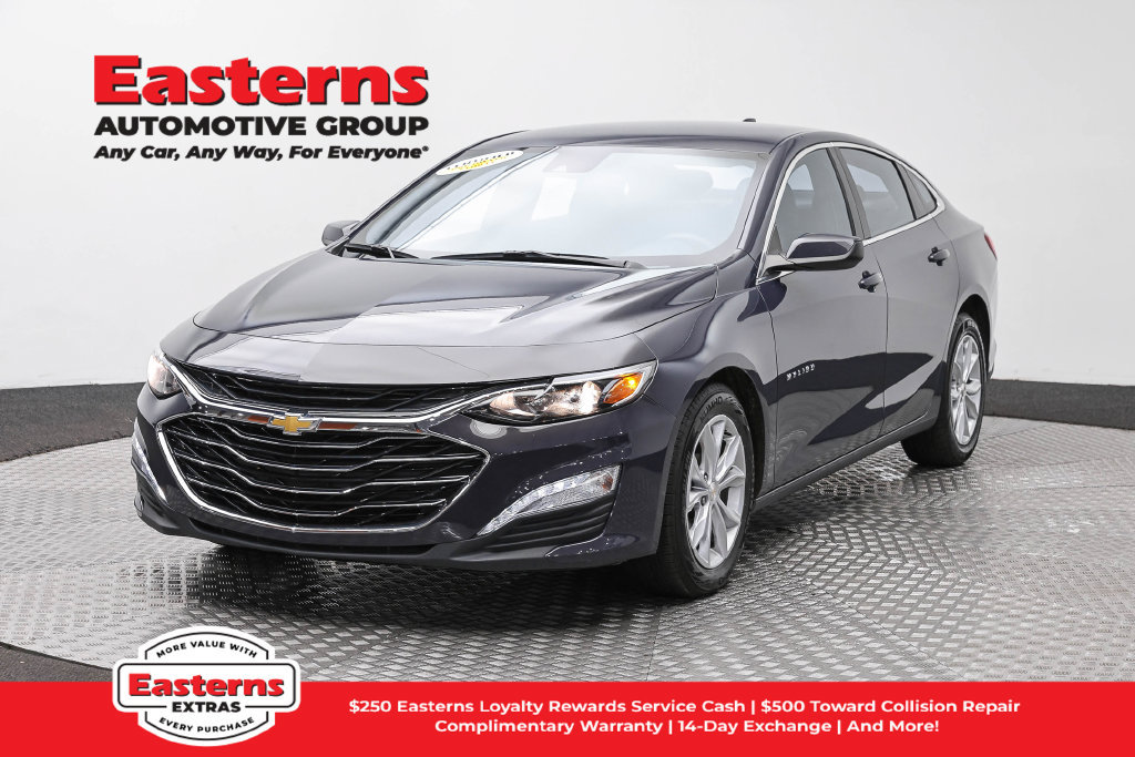 Used 2025 Chevrolet Malibu LT FWD image 1