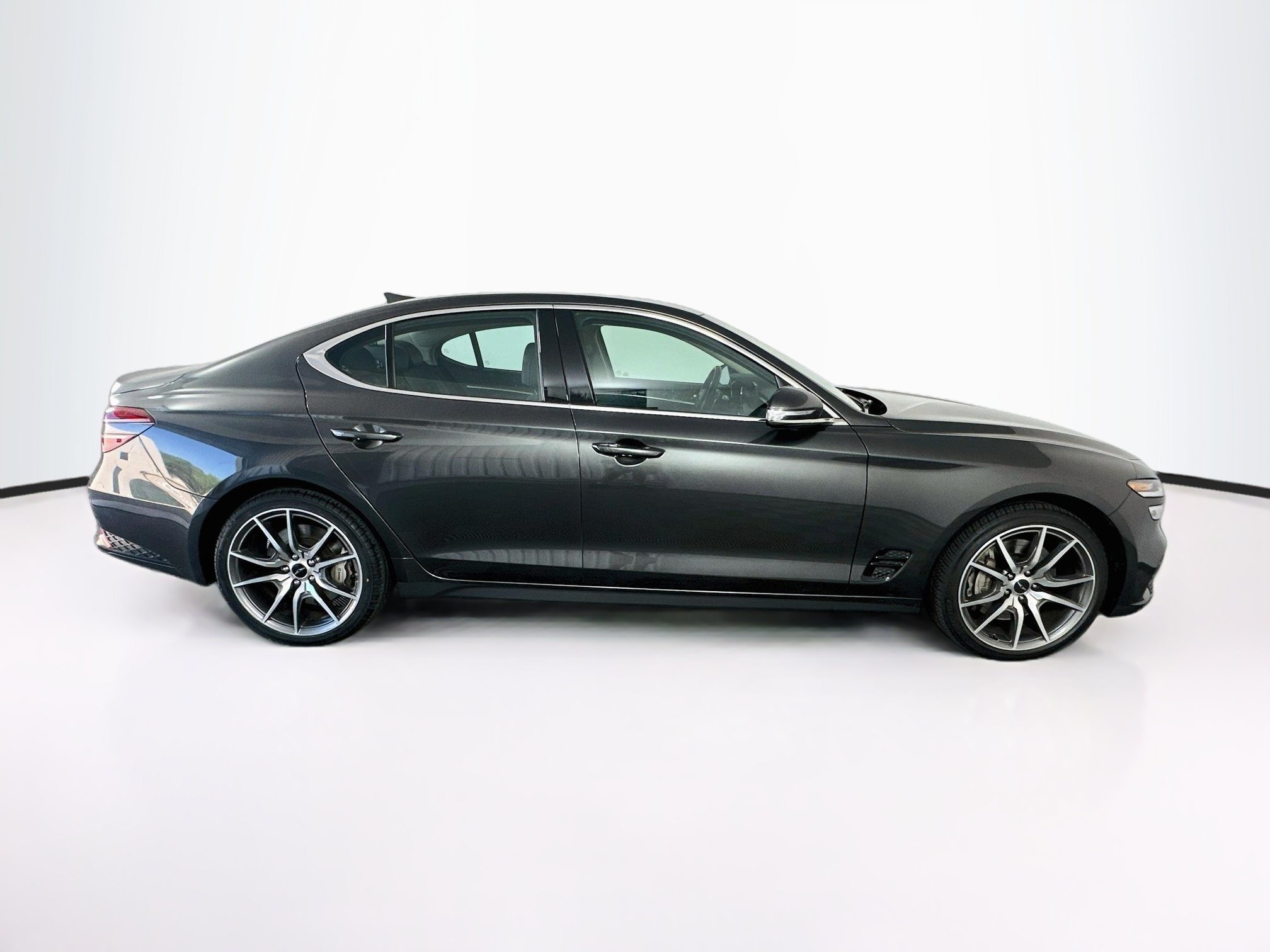 Used 2026 Genesis G70 2.5T RWD image 10